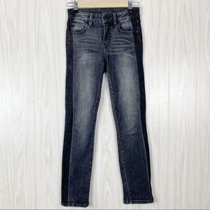 Level 99 | Bailey Two Tone Straight Leg Jean Size 24